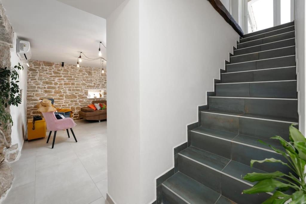 Villa Corinna Kukci Luaran gambar