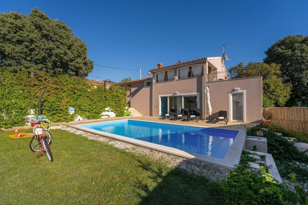 Villa Corinna Kukci Luaran gambar