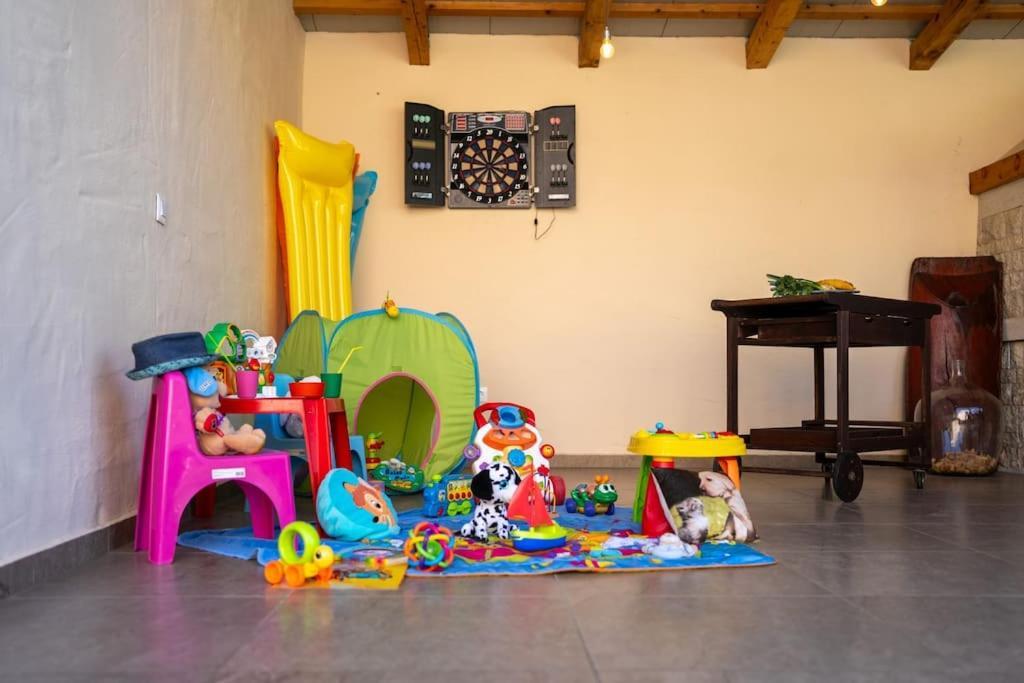 Villa Corinna Kukci Luaran gambar