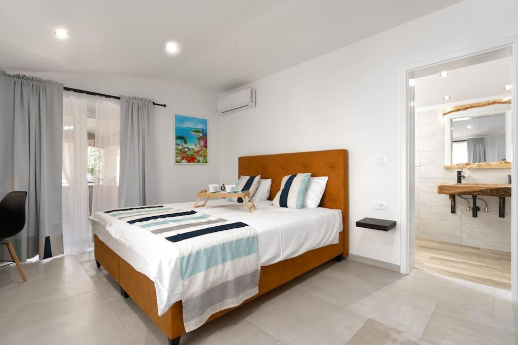 Villa Corinna Kukci Luaran gambar