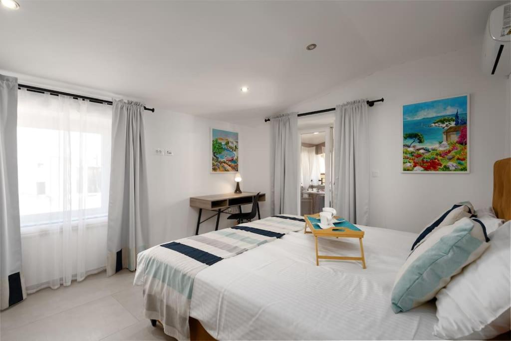 Villa Corinna Kukci Luaran gambar