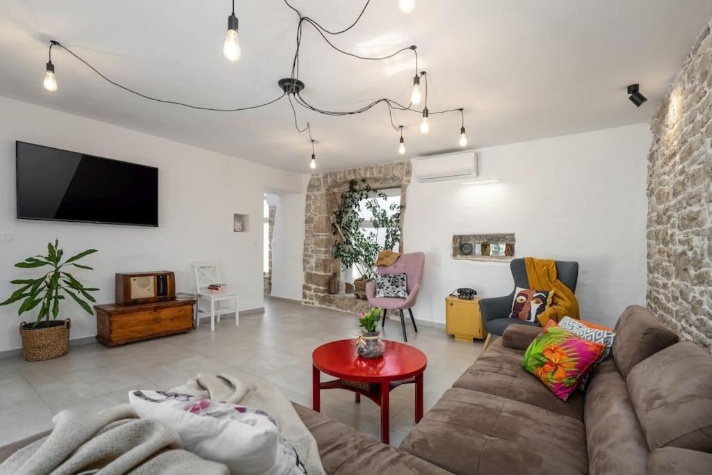 Villa Corinna Kukci Luaran gambar