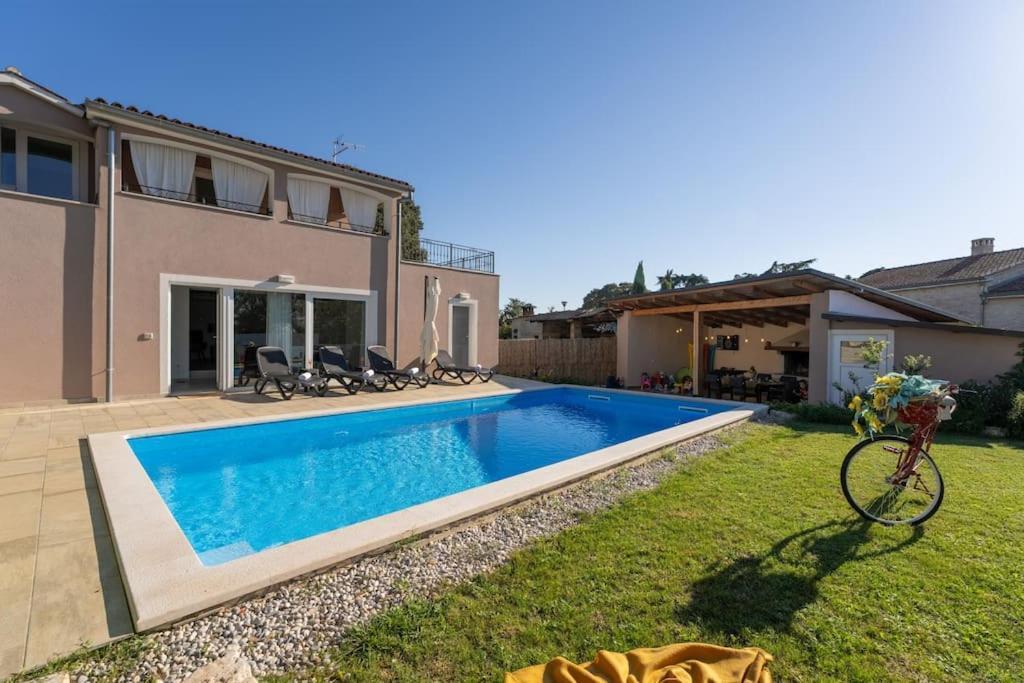Villa Corinna Kukci Luaran gambar