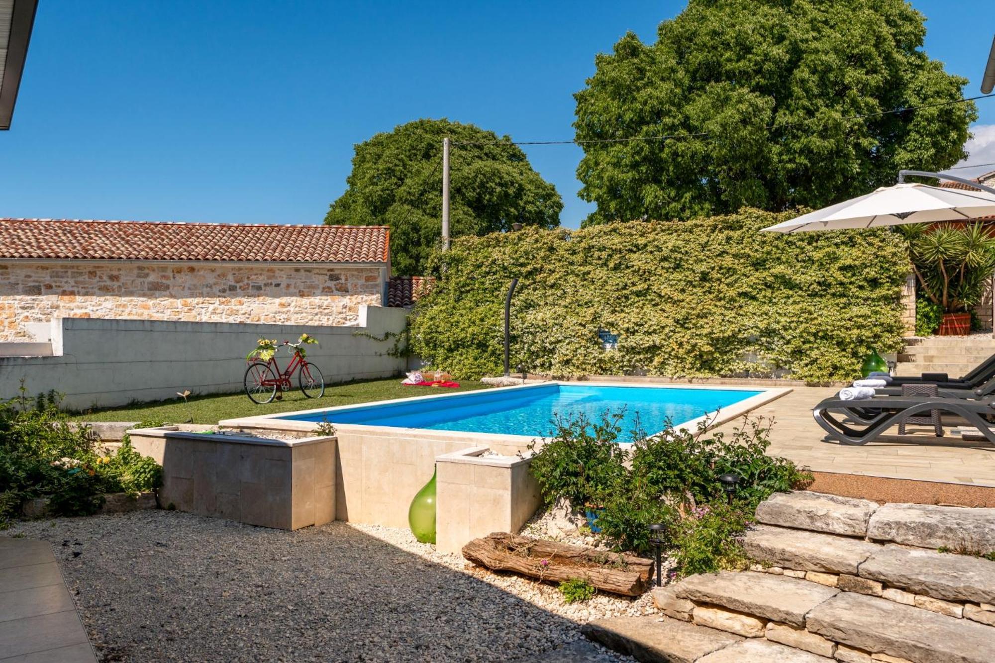 Villa Corinna Kukci Luaran gambar